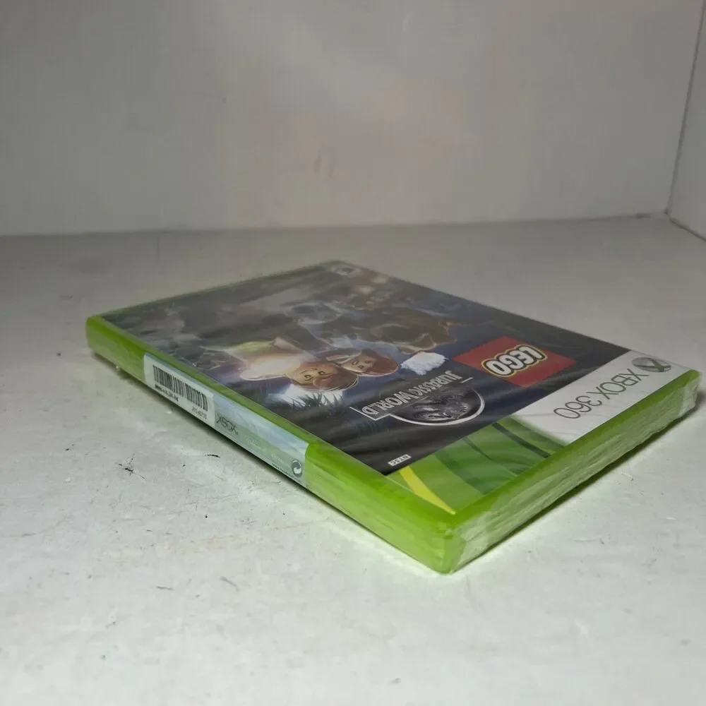 LEGO Jurassic World (XBOX 360) Brand New Sealed - NEVER OPENED